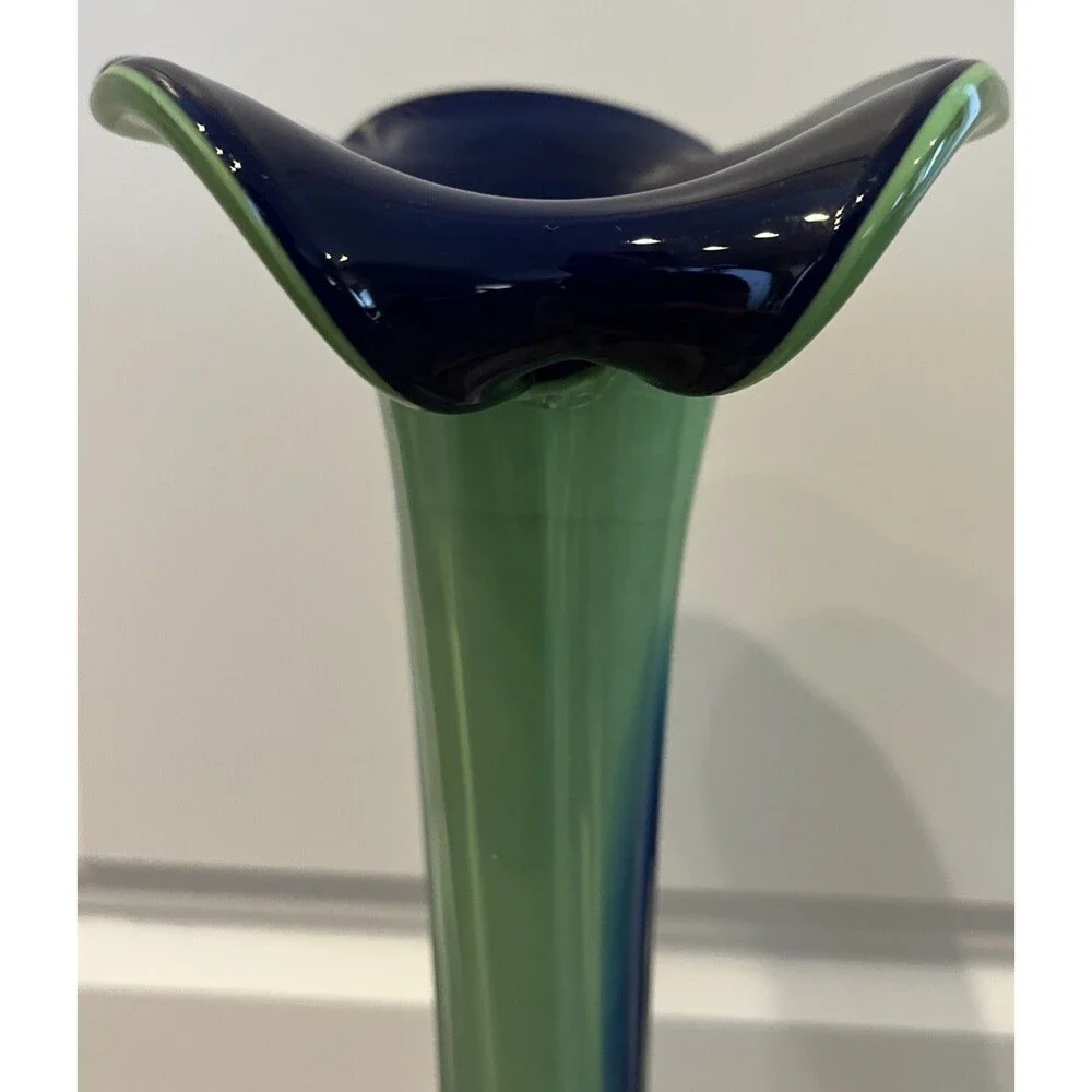 VNTG hand blown “Jack in the Pulpit” art glass vases MCM set of 2 swung glass ￼